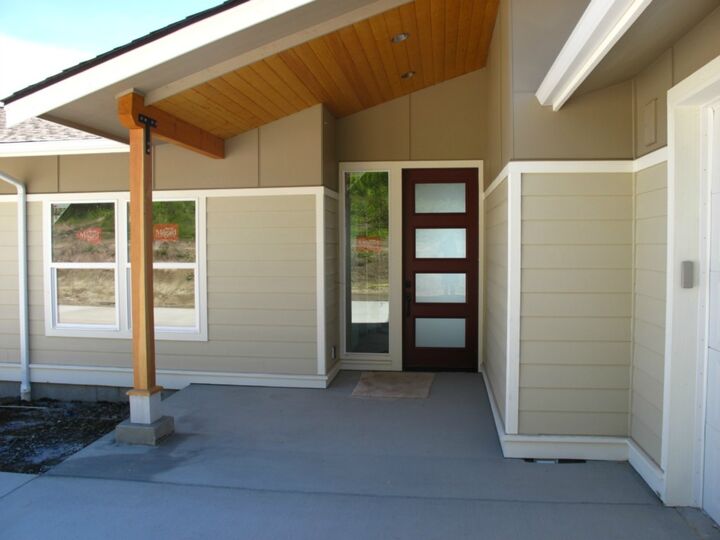 Property Photo:  691 Solana Pkwy  WA 98382 