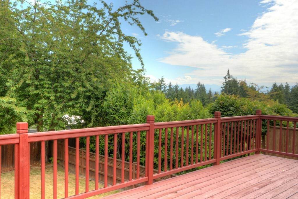 Property Photo:  3117 108th St SE  WA 98208 