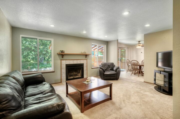 Property Photo: 10101 10th Place SE WA 98258