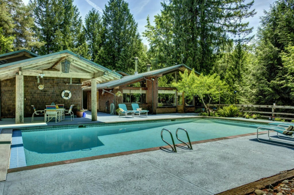 23619 SE 137th  Issaquah WA 98027 photo