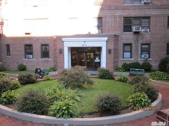 Property Photo:  67-71 Yellowstone Blvd 3R  NY 11375 