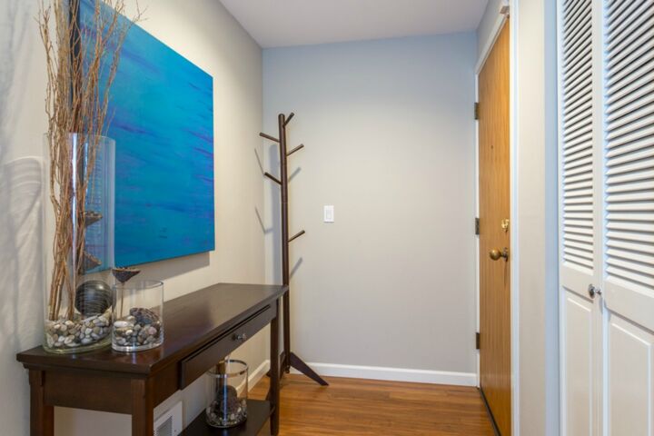 Property Photo:  2626 4th Ave N 201  WA 98109 