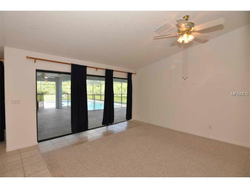 Property Photo:  19321 Meredith Parkway  FL 32833 