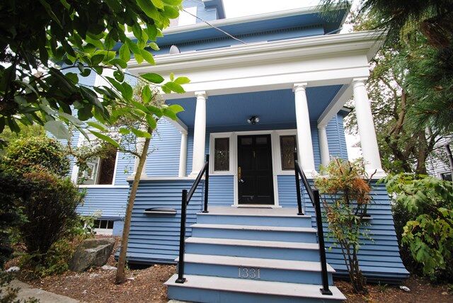 Property Photo:  1331 13th Ave S  WA 98144 