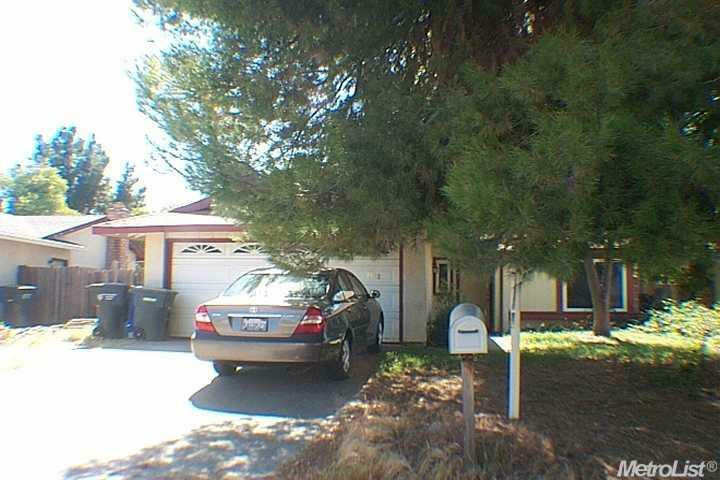 Property Photo:  7832 Deerglen Way  CA 95823 