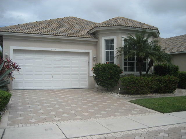 Property Photo:  6818 Fairway Lakes Drive  FL 33472 