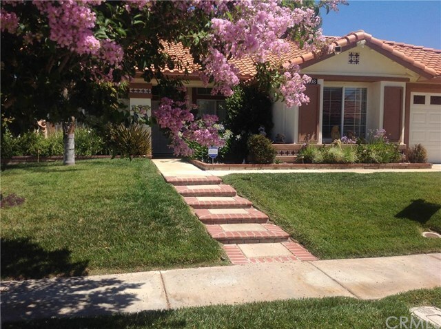 Property Photo:  2108 Pecan Tree Street  CA 92545 