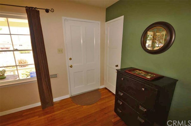 Property Photo:  5036 N Raton Circle  CA 90807 