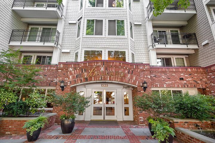 1525 NW 57th St 616  Seattle WA 98107 photo