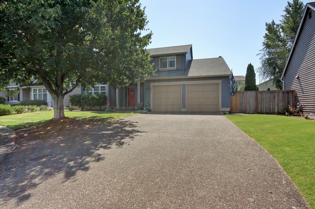 Property Photo:  16820 132nd Ave E  WA 98374 