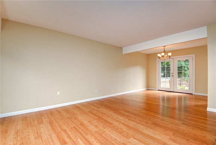 Property Photo: 9813 NE 137th Street WA 98034
