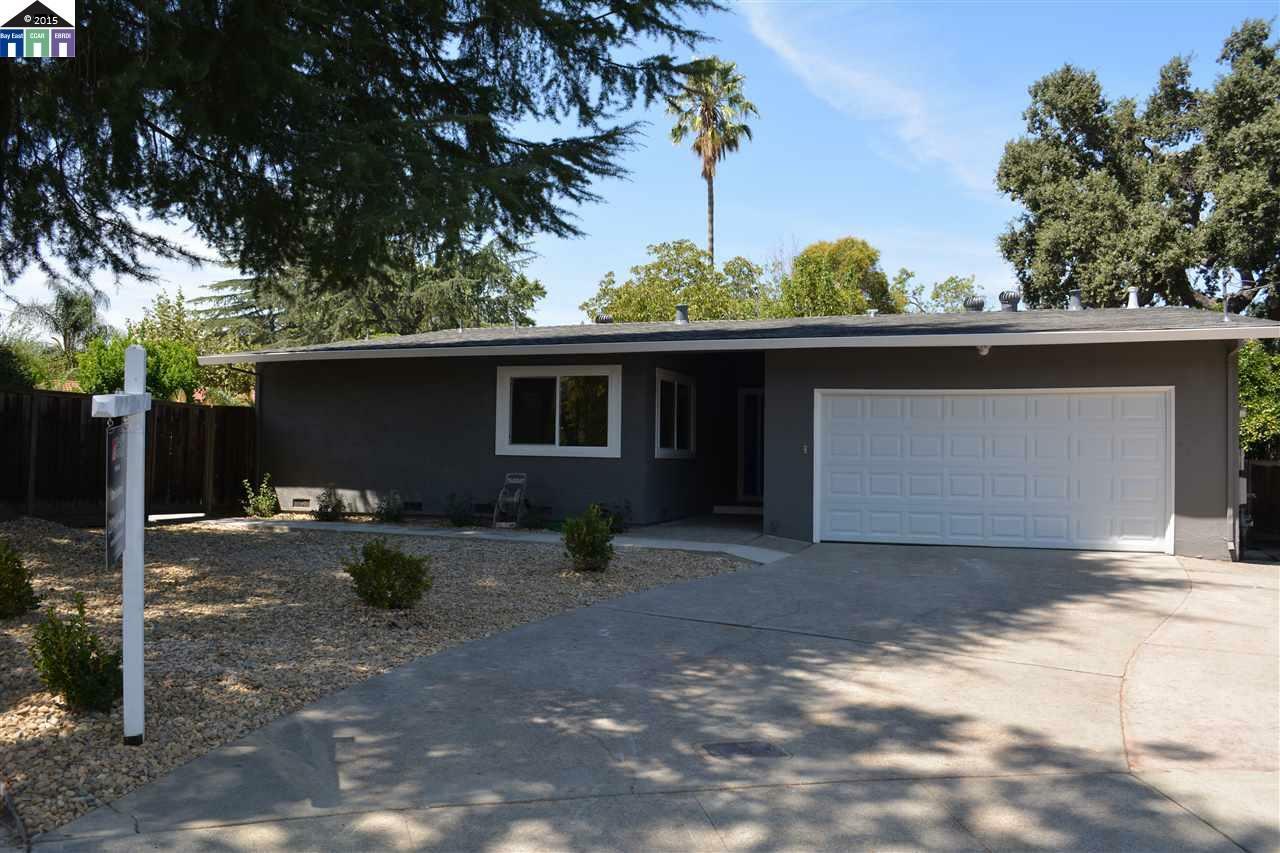 Property Photo:  30 Clemson Court  CA 94597 