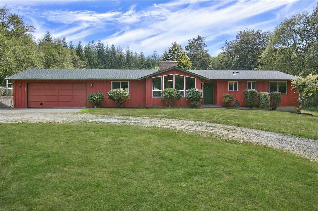 Property Photo: 9309 Mero Rd WA 98290