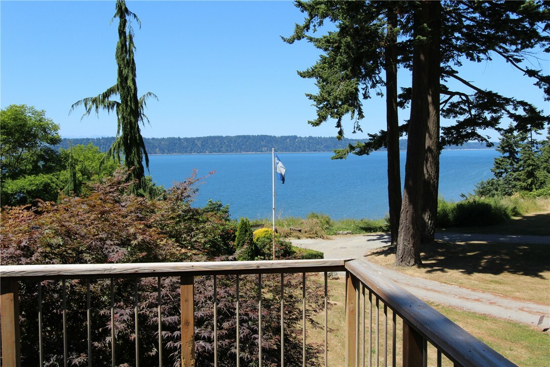 Property Photo: 4918 Arcadia Rd WA 98271