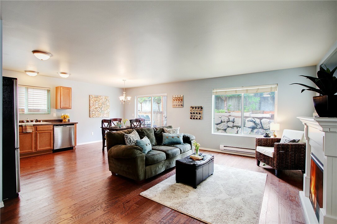 Property Photo: 10323 24th St SE WA 98258
