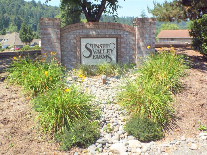 Property Photo:  20911 SE 138th Place  WA 98027 