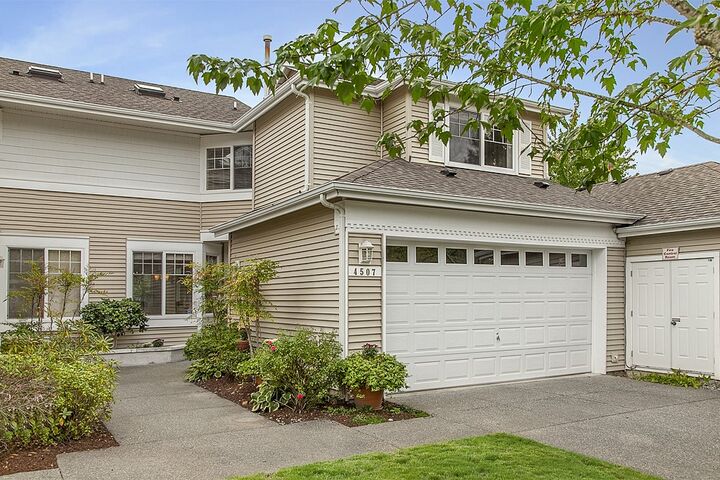 4507 NE 6th Place  Renton WA 98059 photo