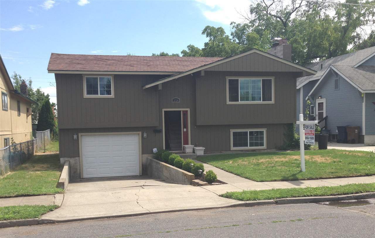 Property Photo: 3724 E 26th Ave WA 99223