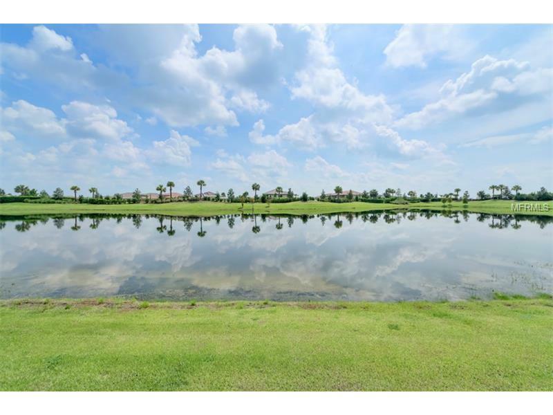 Property Photo: 13310 Torresina Terrace FL 34211