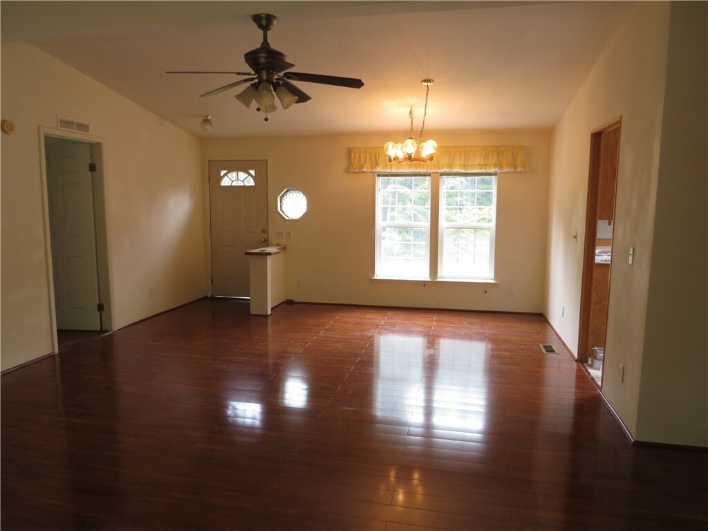 Property Photo: 833 N Lake Cushman Rd WA 98548