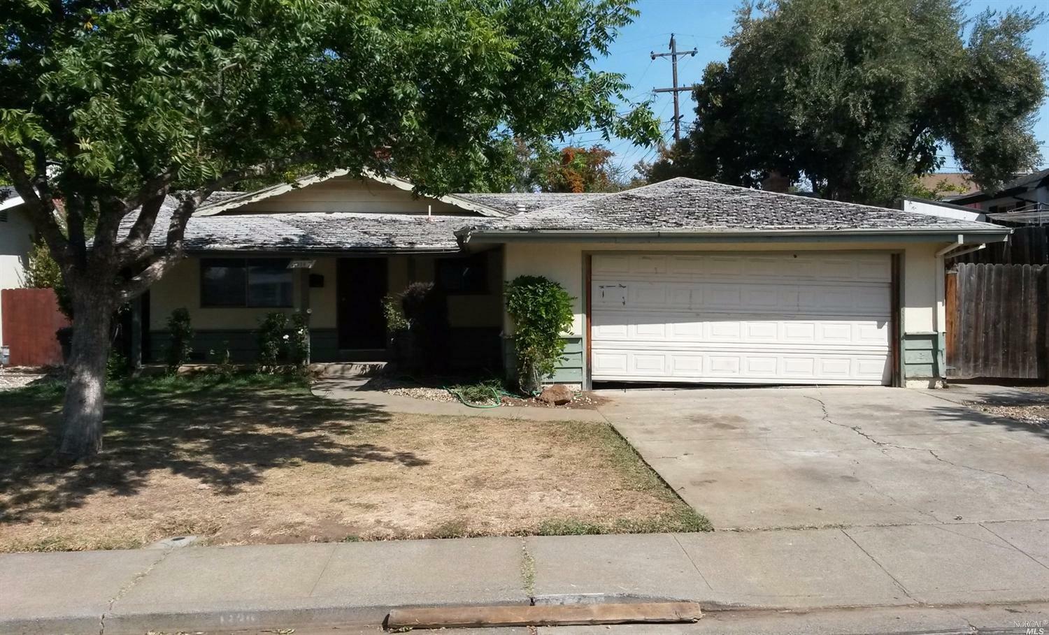 Property Photo: 1330 Canterbury Drive CA 94533