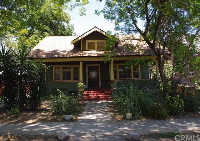 Property Photo: 4023 4th Street CA 92501