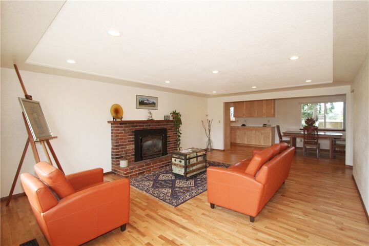 Property Photo:  7602 S Ainsworth Ave  WA 98408 
