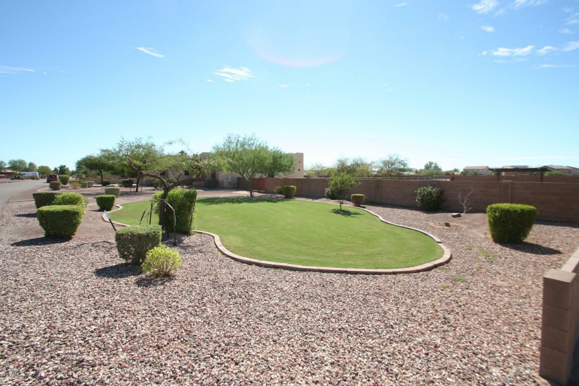 Property Photo:  25823 W Blue Sky Way  AZ 85326 