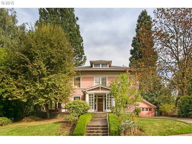 Property Photo:  1820 NW 32nd Ave  OR 97210 