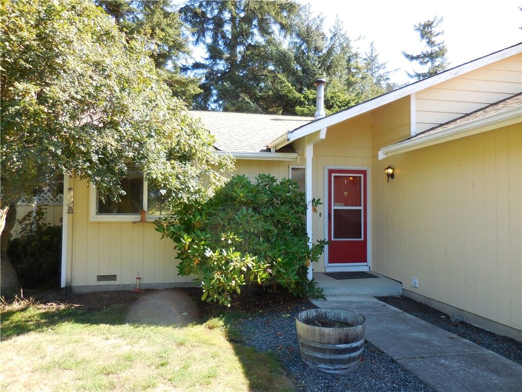Property Photo:  2192 Westwood Place  WA 98277 