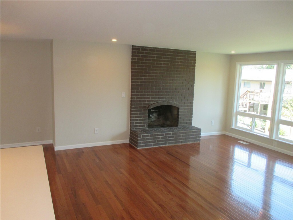 Property Photo: 19417 58th Ave NE WA 98028