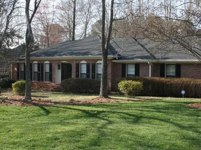 Property Photo: 3809 Allenhurst Dr GA 30092