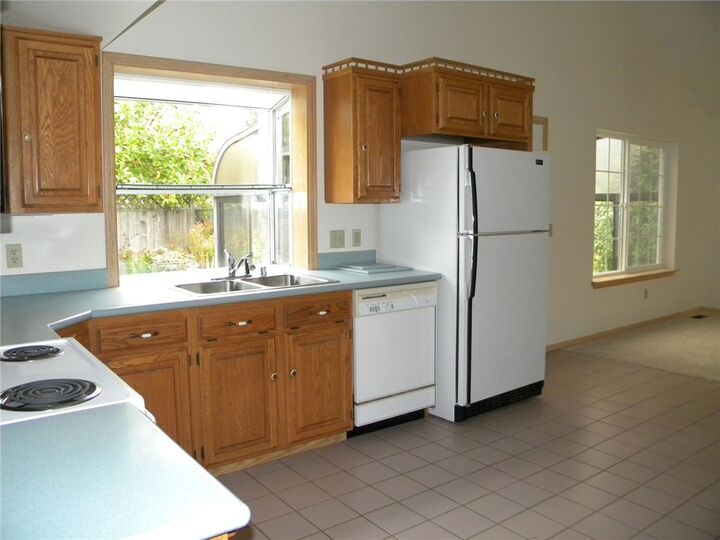 Property Photo:  142 Madigan Rd  WA 98382 