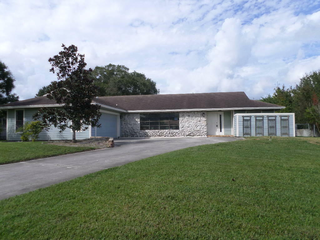 Property Photo:  2402 River Hammock Lane  FL 34981 