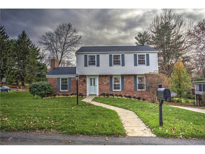 Property Photo:  1101 Tamarack Lane  PA 15237 