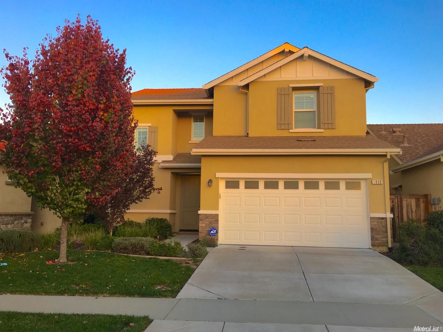 Property Photo:  1890 Orchard View Road  CA 95747 