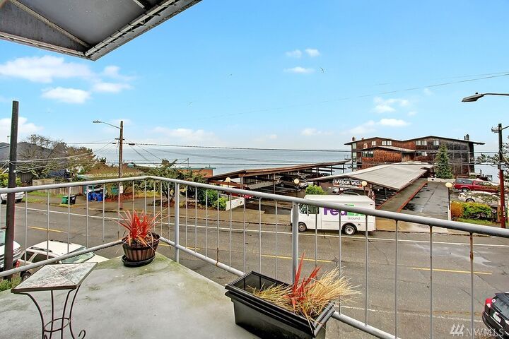 Property Photo: 3722 Beach Drive SW 301 WA 98116