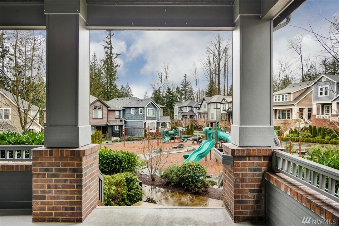 Property Photo:  2156 NE Morgan Lane  WA 98029 