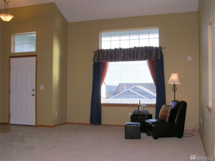 Property Photo: 1429 NW Camellia Loop WA 98277