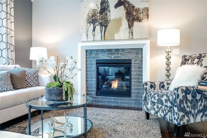 Property Photo: 3809 133rd Place SW 13 WA 98087