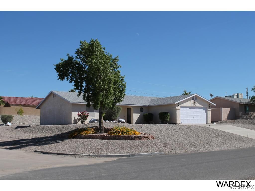 Property Photo: 1700 Privateer Drive AZ 86404