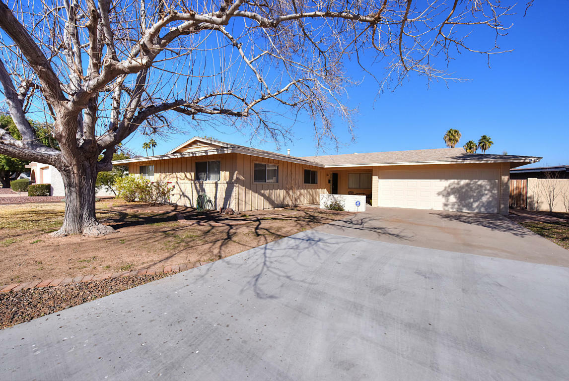 Property Photo:  2832 E Paradise Drive  AZ 85028 