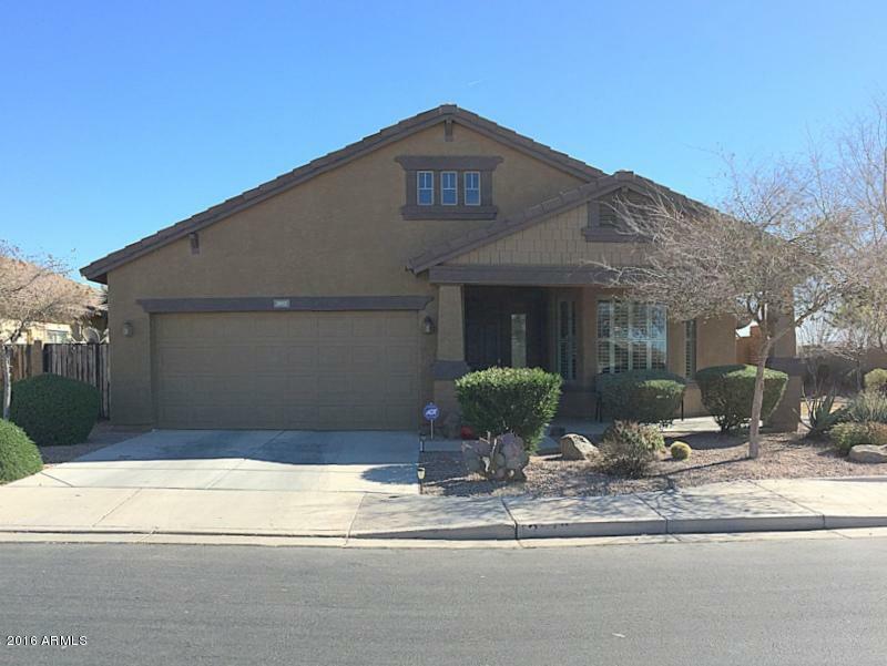 Property Photo:  2912 N Summer Lane  AZ 85122 