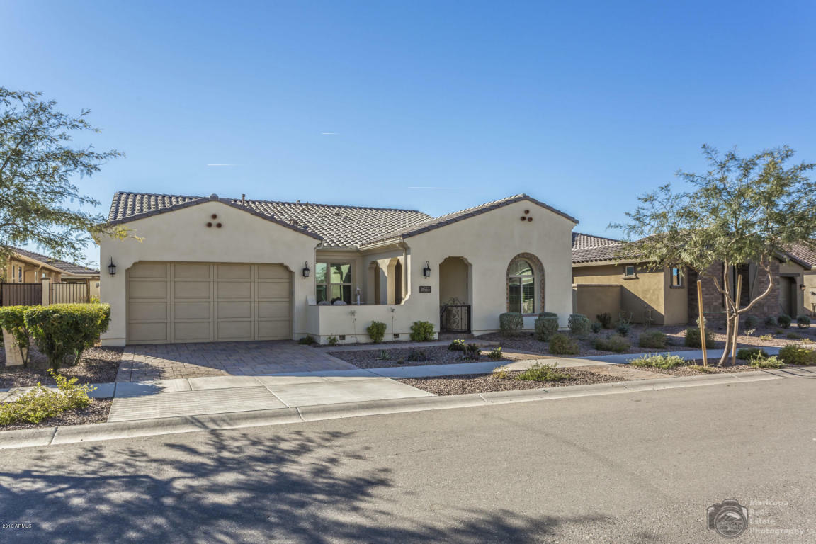 Property Photo:  10555 E Pivitol Avenue  AZ 85212 