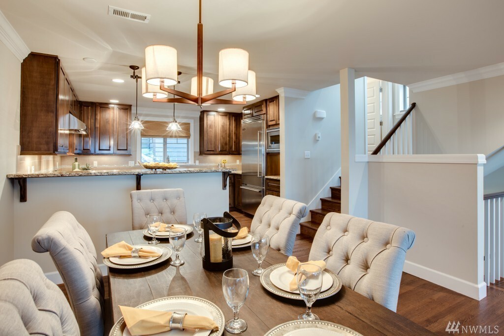 Property Photo: 505 W Olympic Place A WA 98119