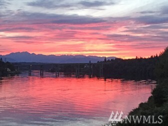 Property Photo:  1717 E 16th St 107  WA 98310 
