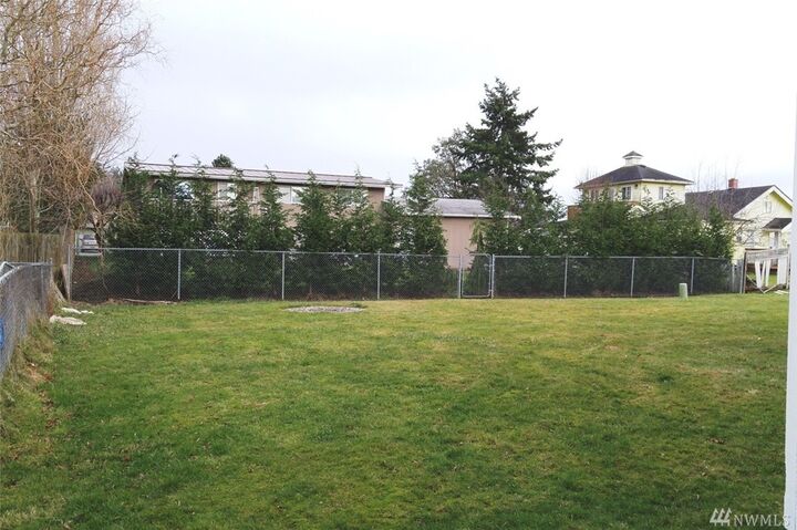 Property Photo:  580 10th St  WA 98230 