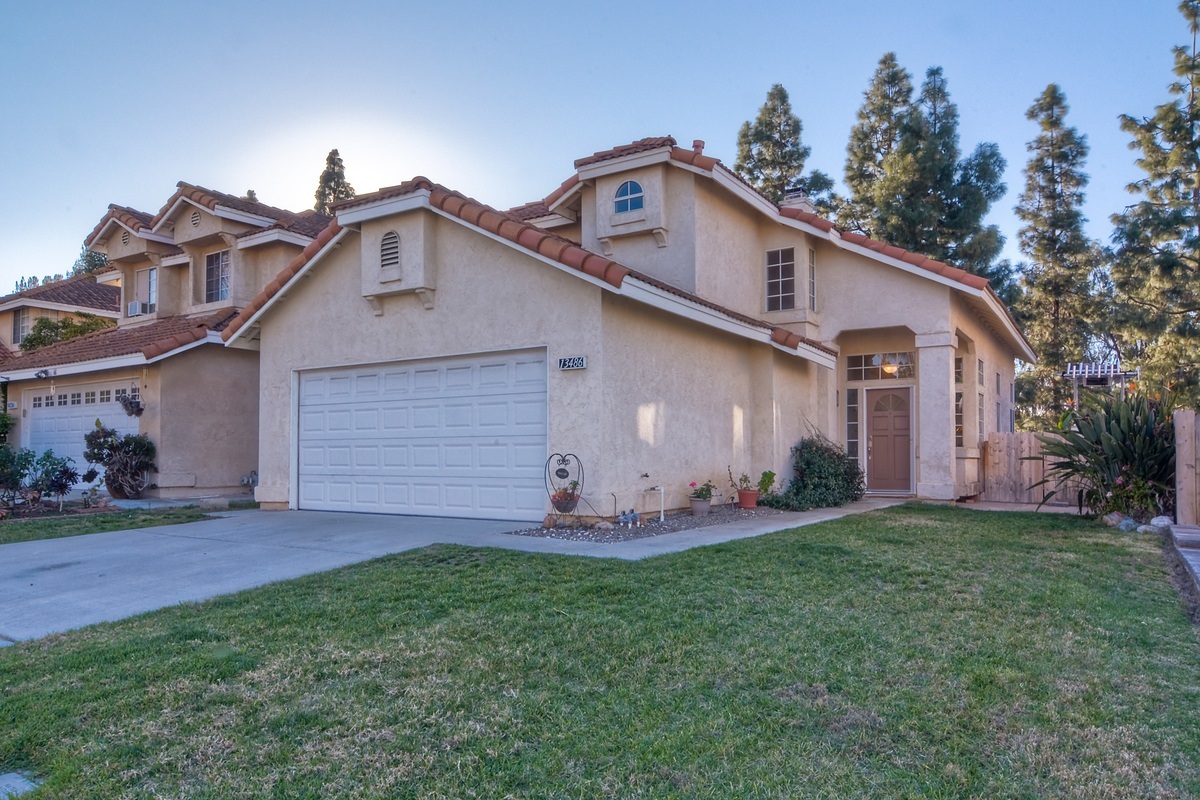 Property Photo: 13486 Chaco Ct CA 92129