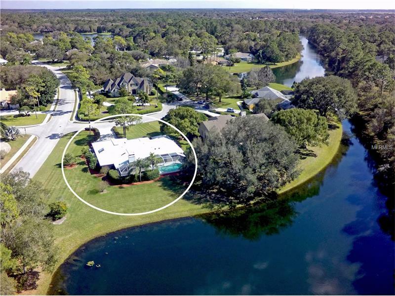 Property Photo:  7300 Wax Myrtle Way  FL 34241 