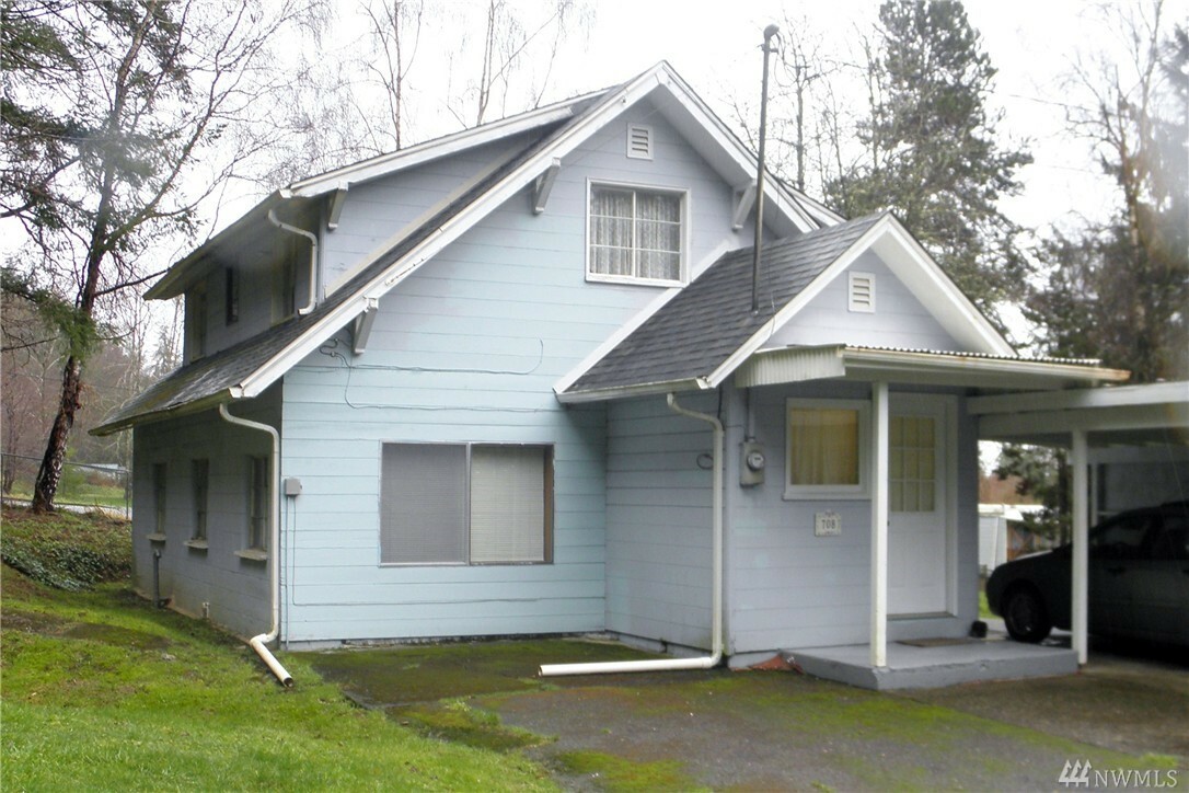 708 N 13th St  Elma WA 98541 photo